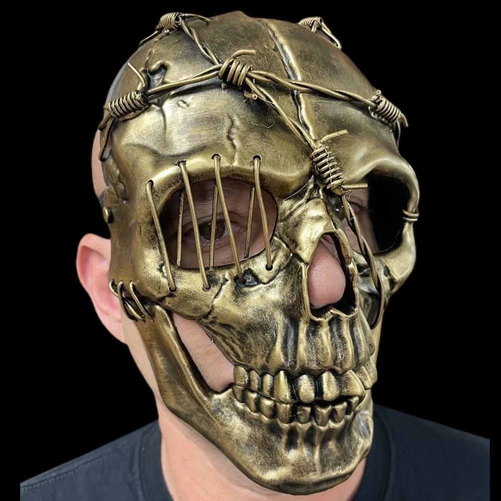 Skeleton mask with barbed wire and 